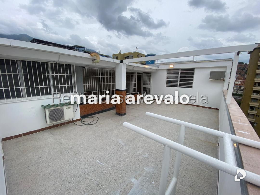 Apartamento en La Urbina, Caracas – 28