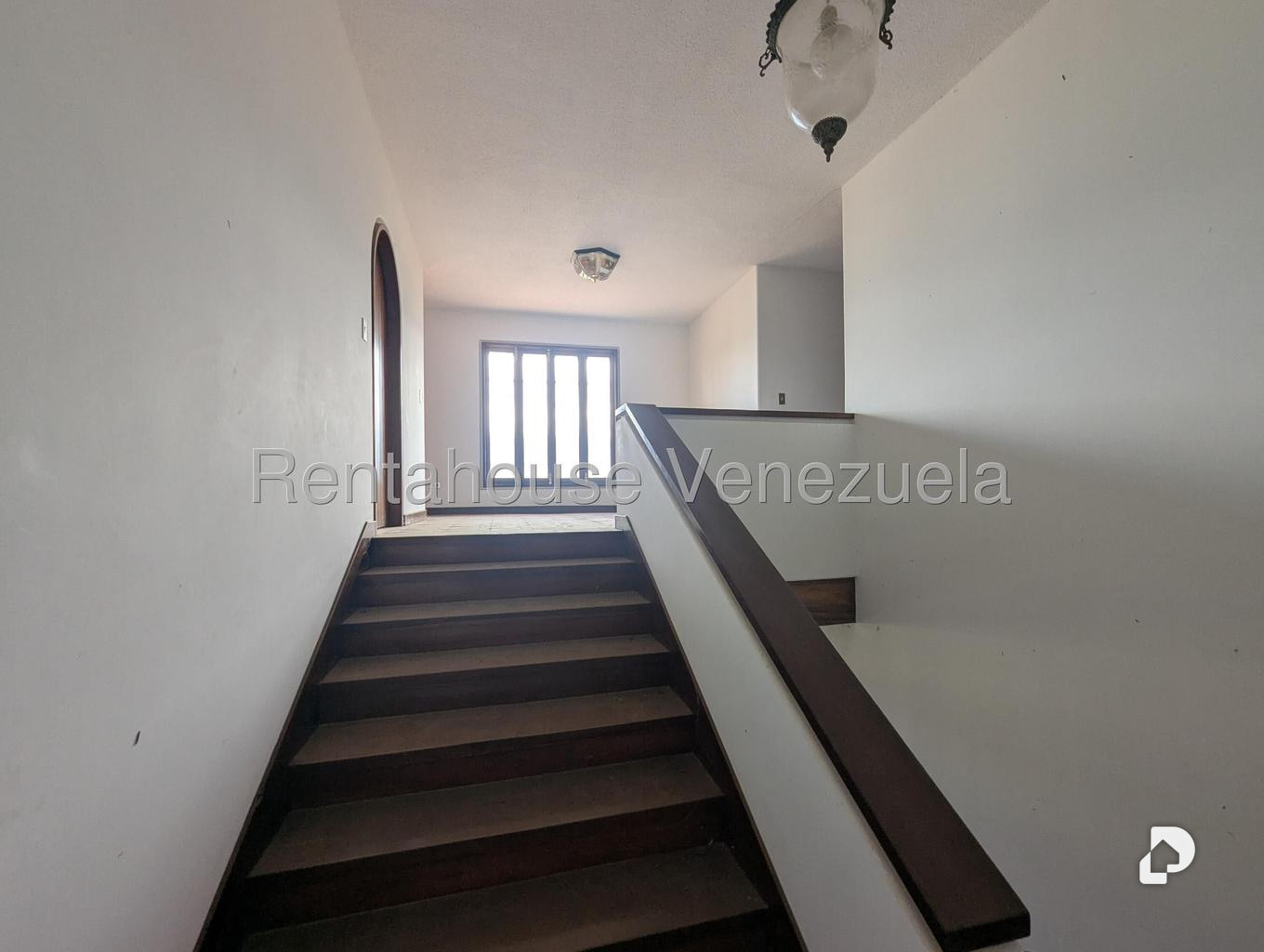 Casa en Cerro Verde, Caracas – 21