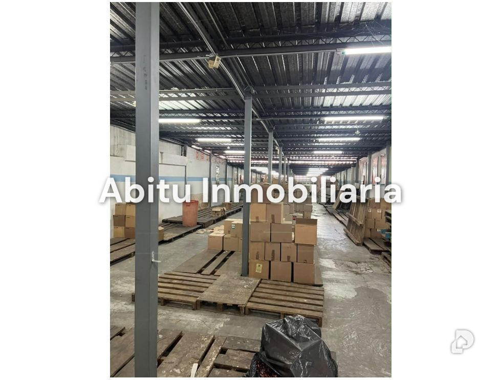 Local comercial en El Silencio, Caracas – 15