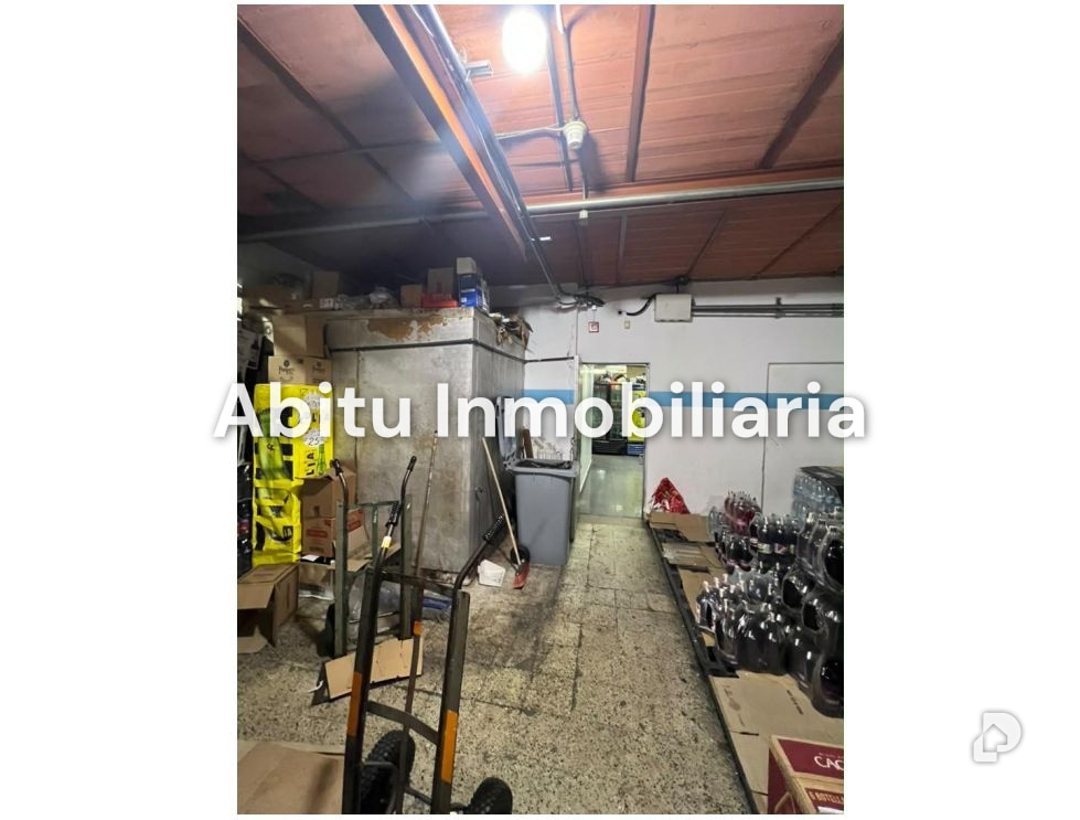 Local comercial en El Silencio, Caracas – 18