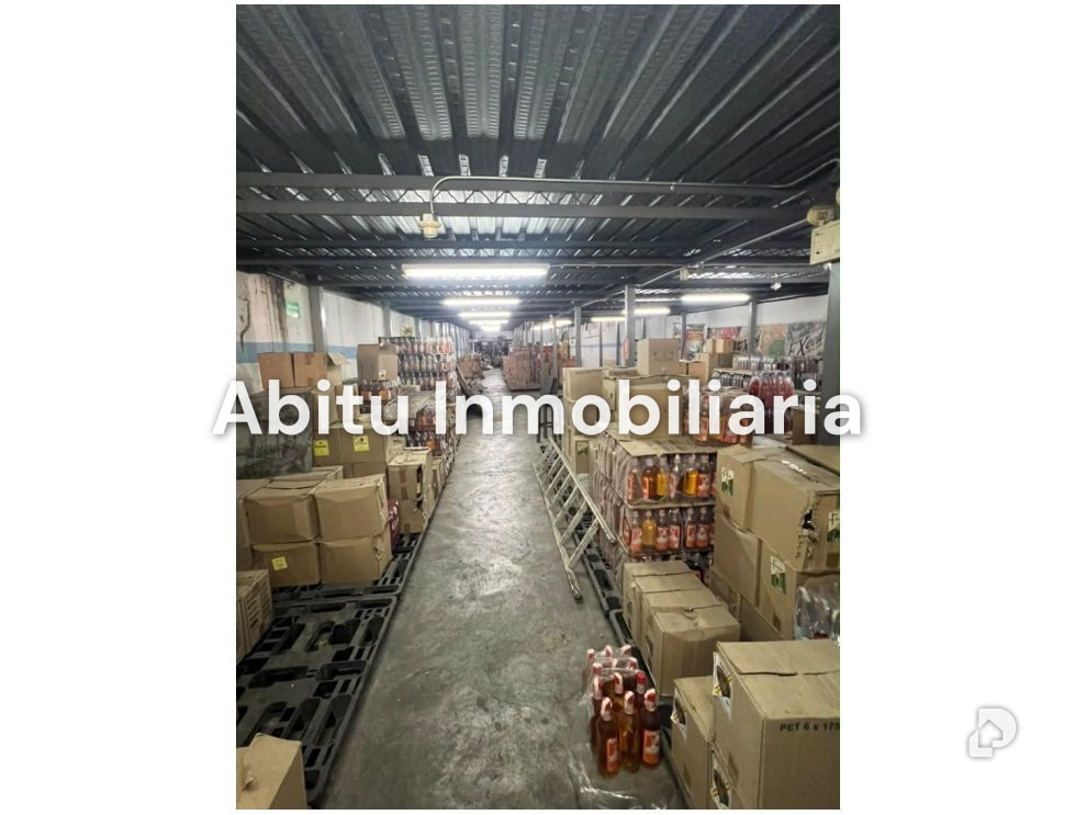 Local comercial en El Silencio, Caracas – 12
