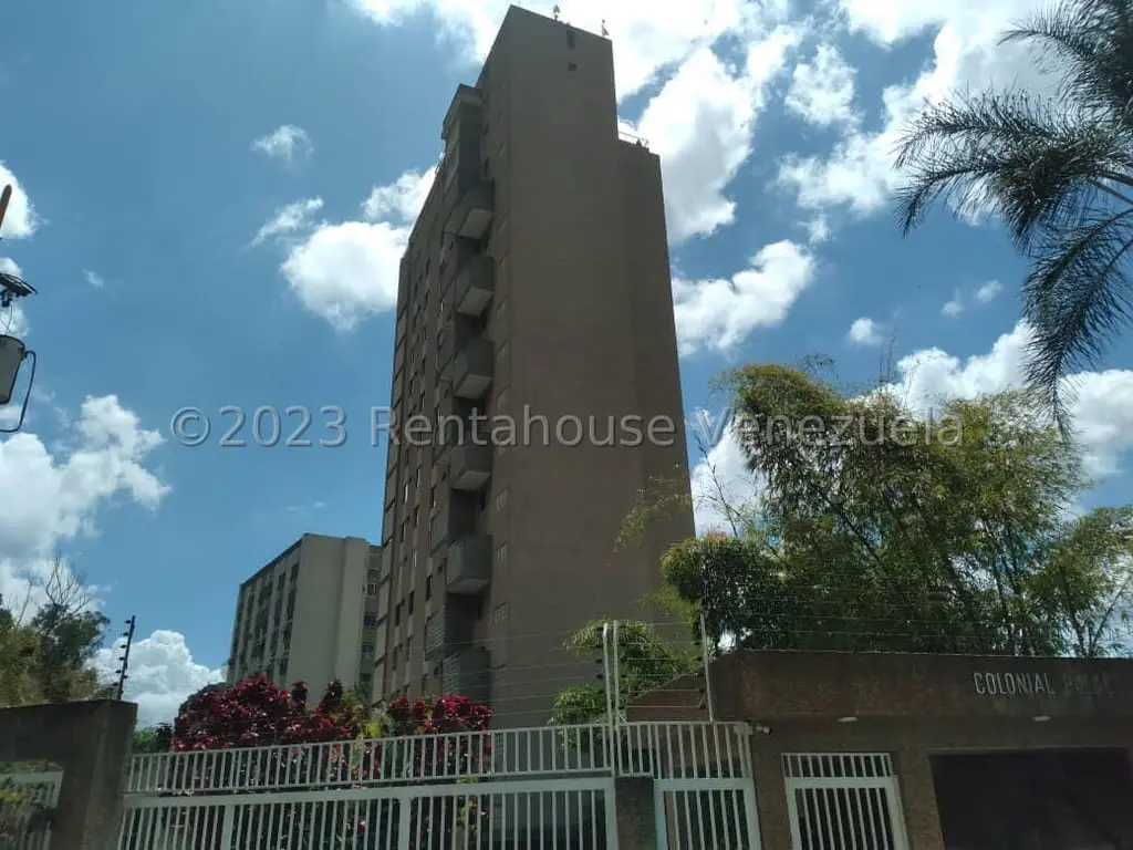 Apartment in Altamira, Caracas - 1