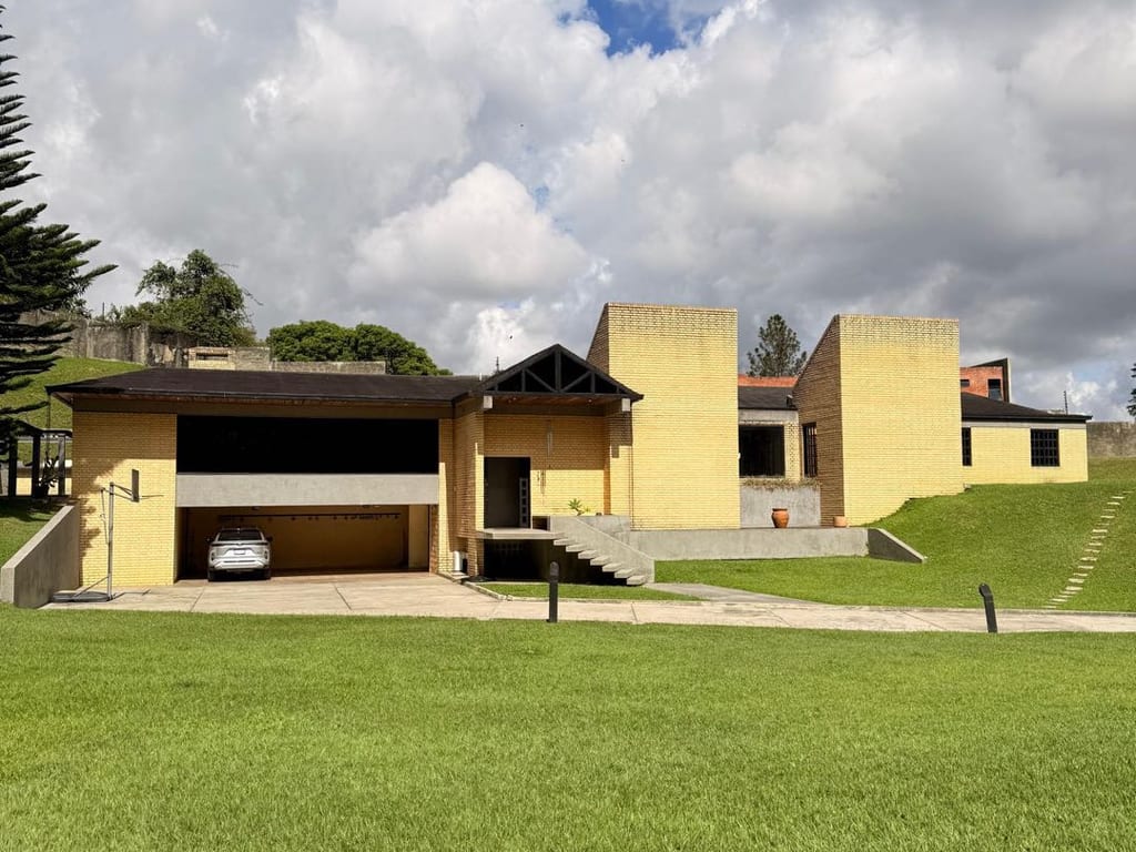 Casa en Oripoto, Caracas - 1
