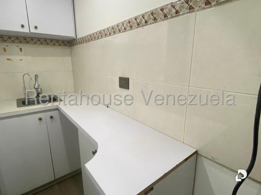 Oficina en Prados del Este, Caracas – 15