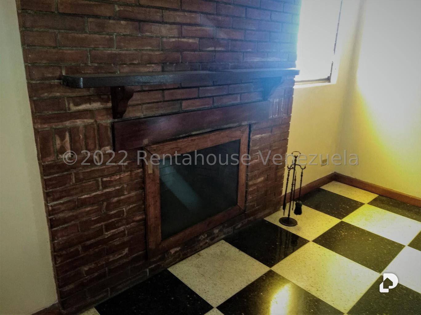 Casa en Oripoto, Caracas – 11