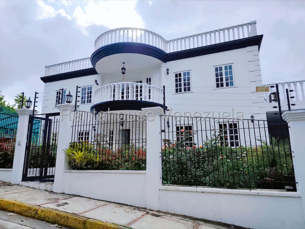 Casa en Lomas de La Lagunita, Caracas - 1