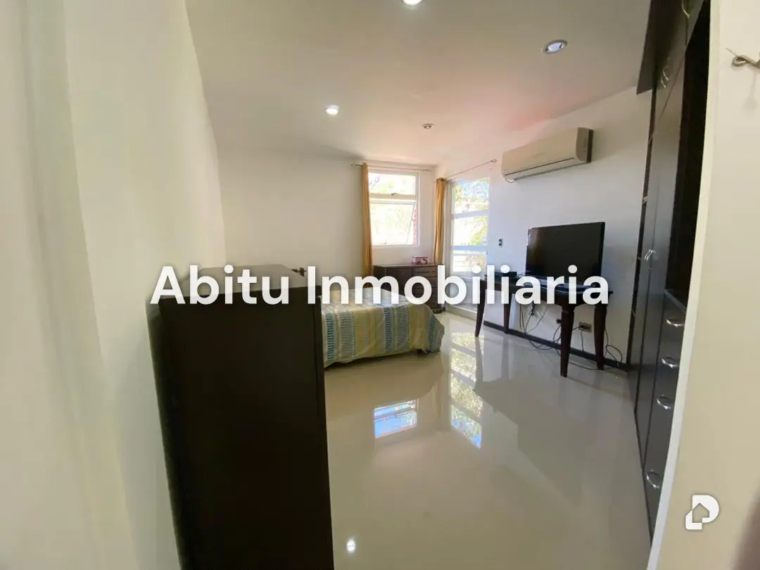 Casa en La Lagunita, Caracas – 15