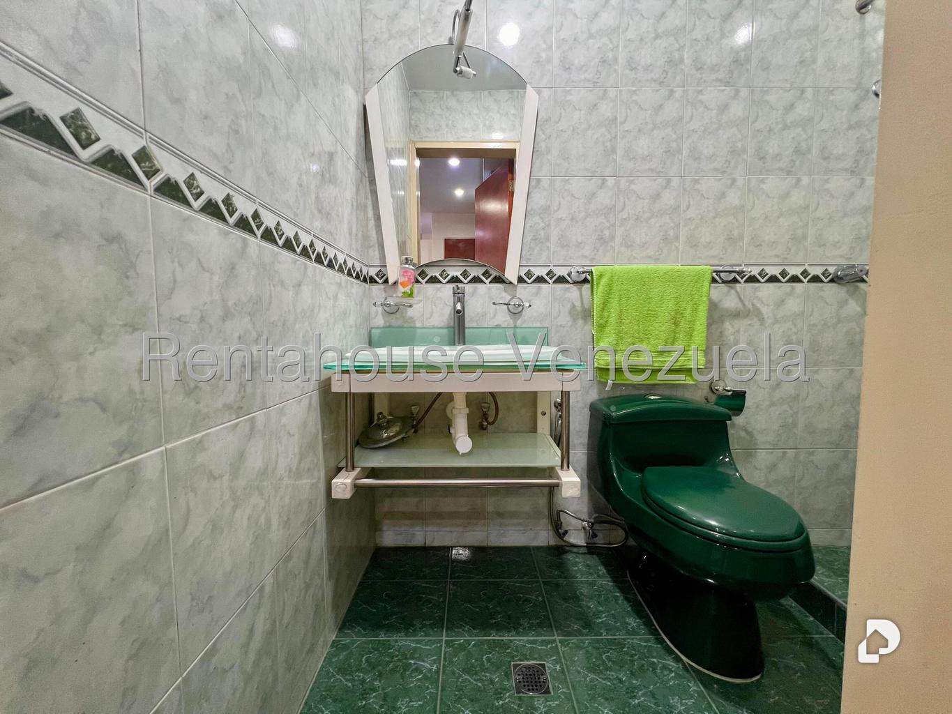 Local comercial en Catia, Caracas – 13