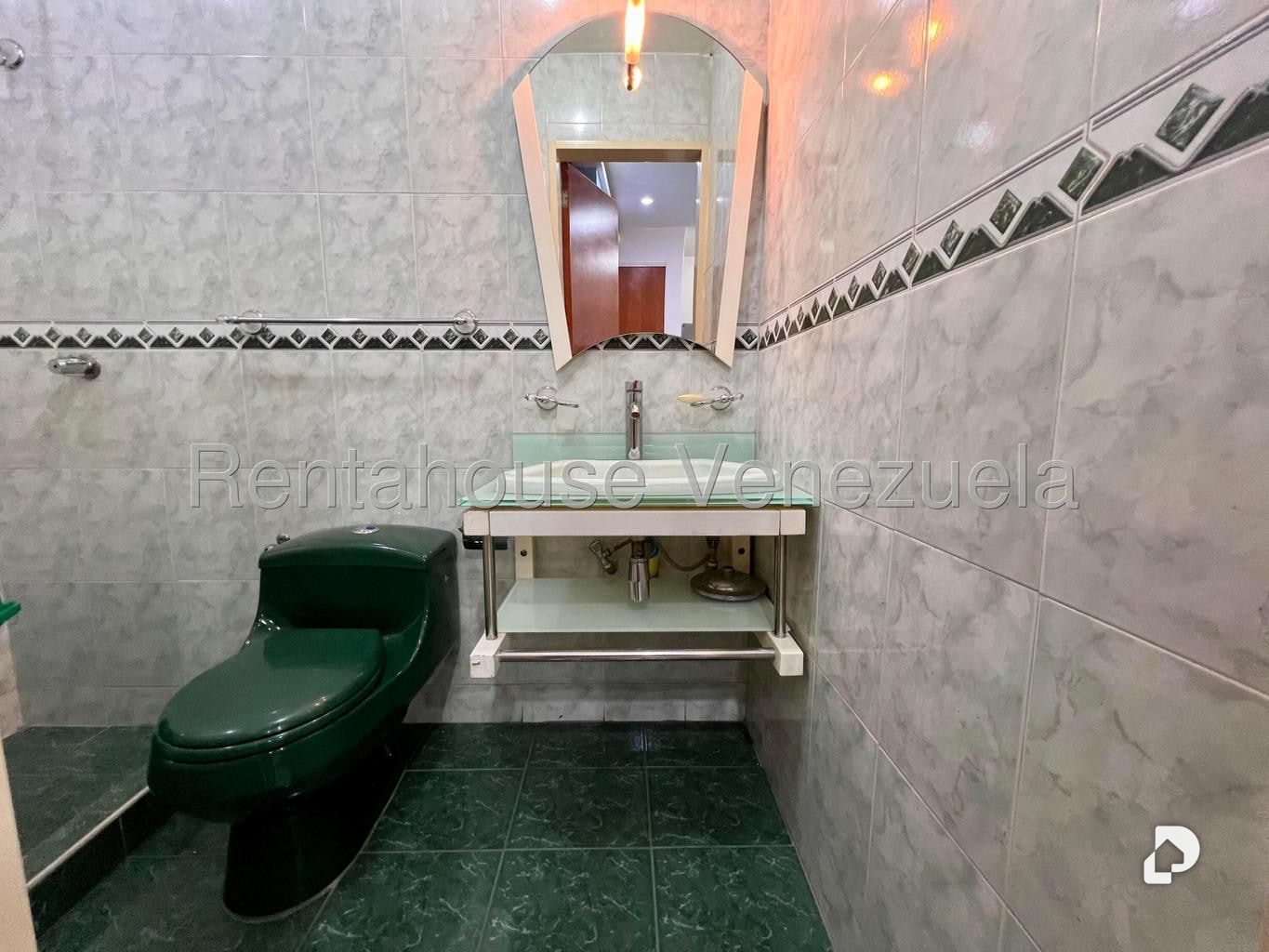 Local comercial en Catia, Caracas – 14