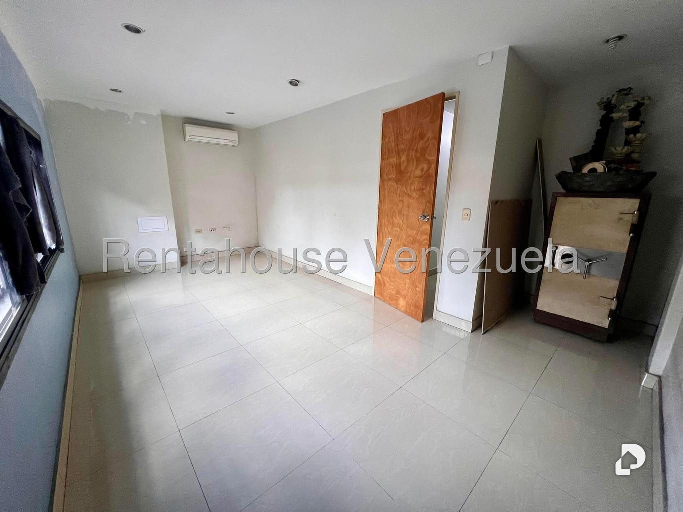 Local comercial en Catia, Caracas – 5