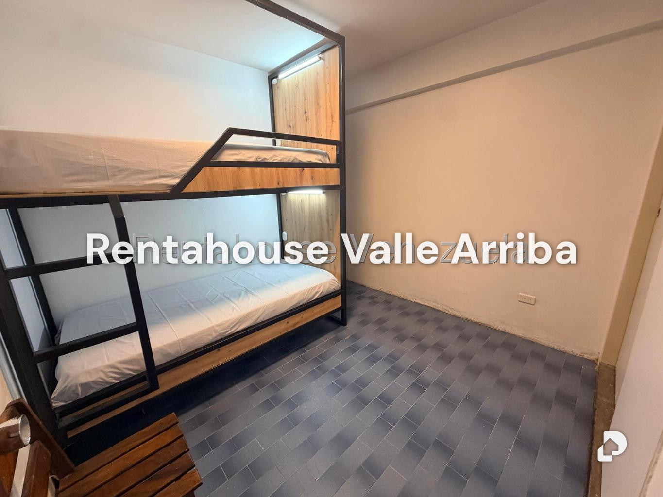 Apartamento en La Urbina, Caracas – 24