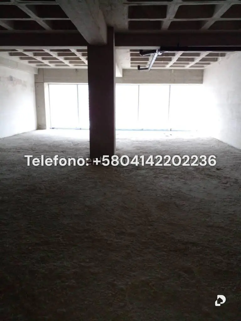 Oficina en Las Mercedes, Caracas – 17