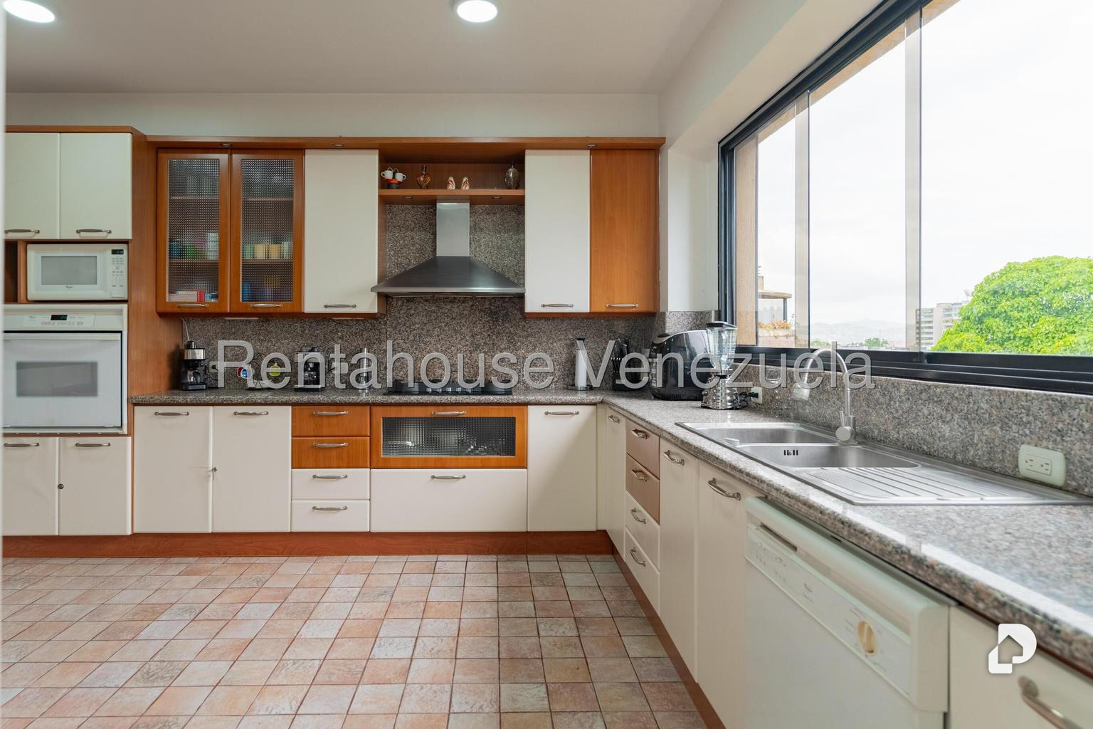Apartamento en Los Palos Grandes, Caracas