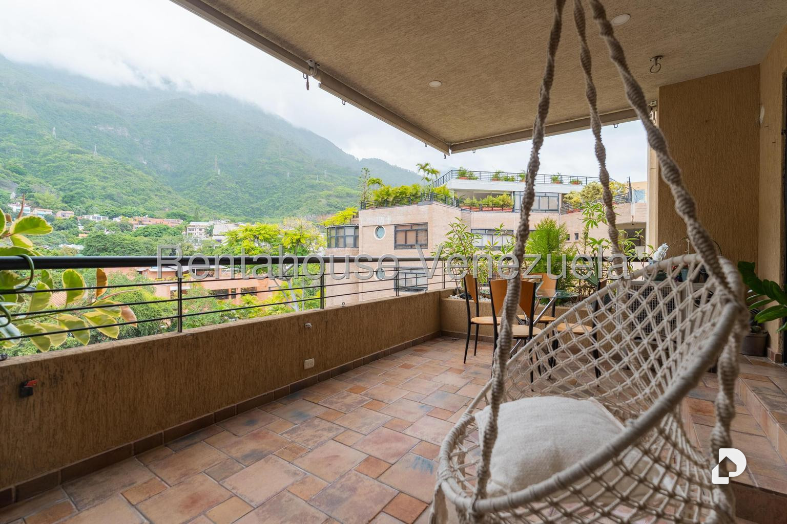 Apartamento en Los Palos Grandes, Caracas