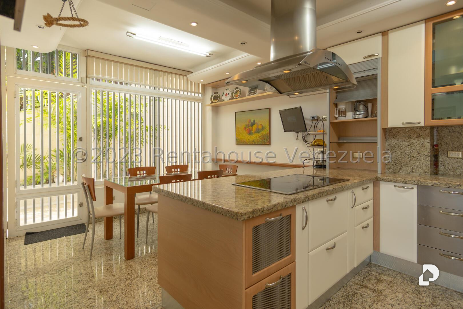 Casa en Colinas del Tamanaco, Caracas – 13