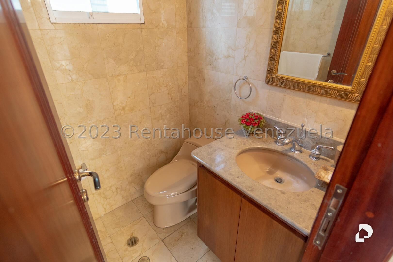 Casa en Colinas del Tamanaco, Caracas – 28