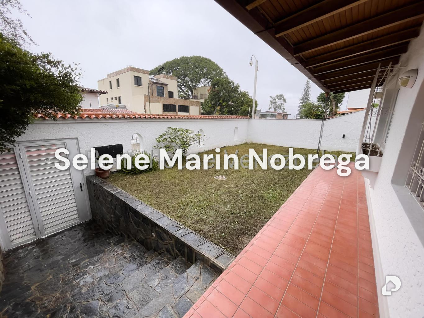 House in Santa Paula, Caracas – 3