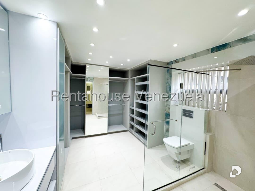 Apartamento en La Boyera, Caracas – 27