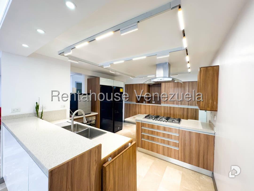 Apartamento en La Boyera, Caracas – 17