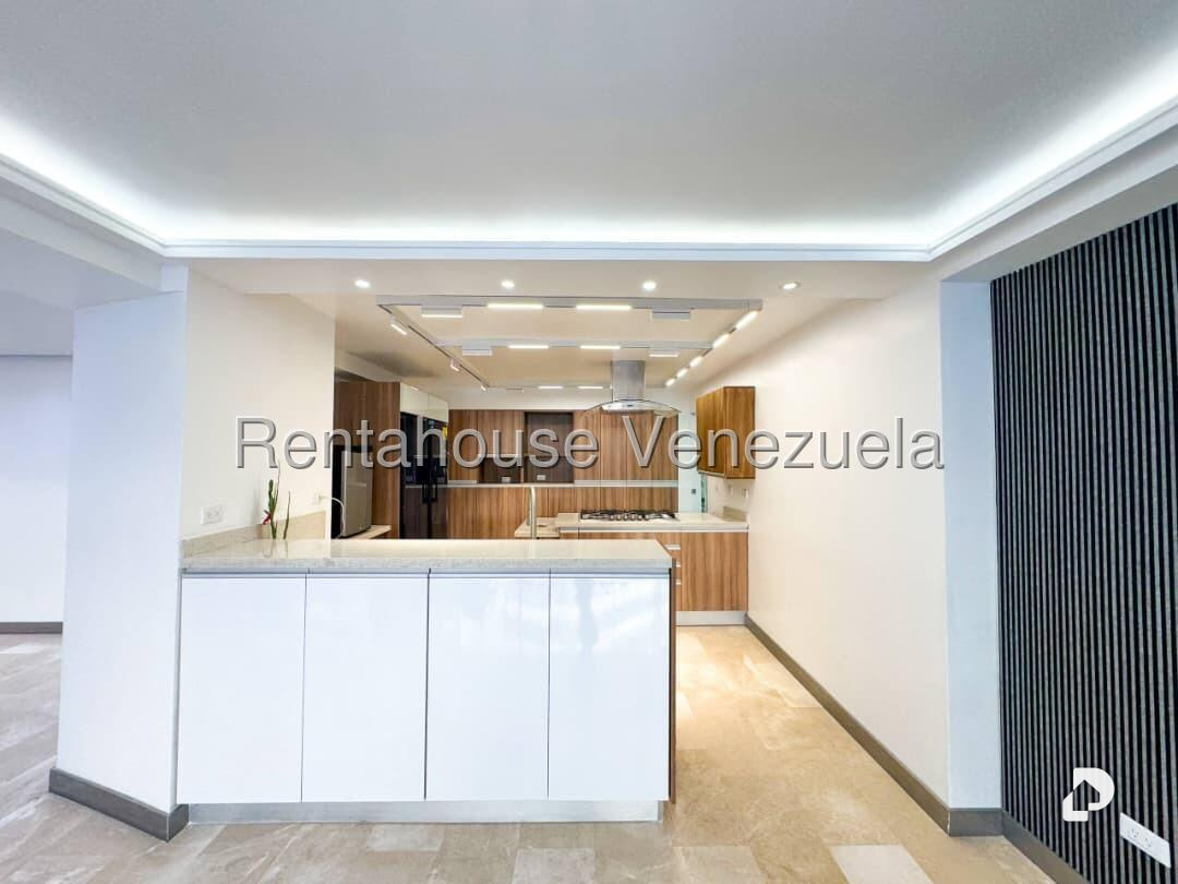 Apartamento en La Boyera, Caracas – 14