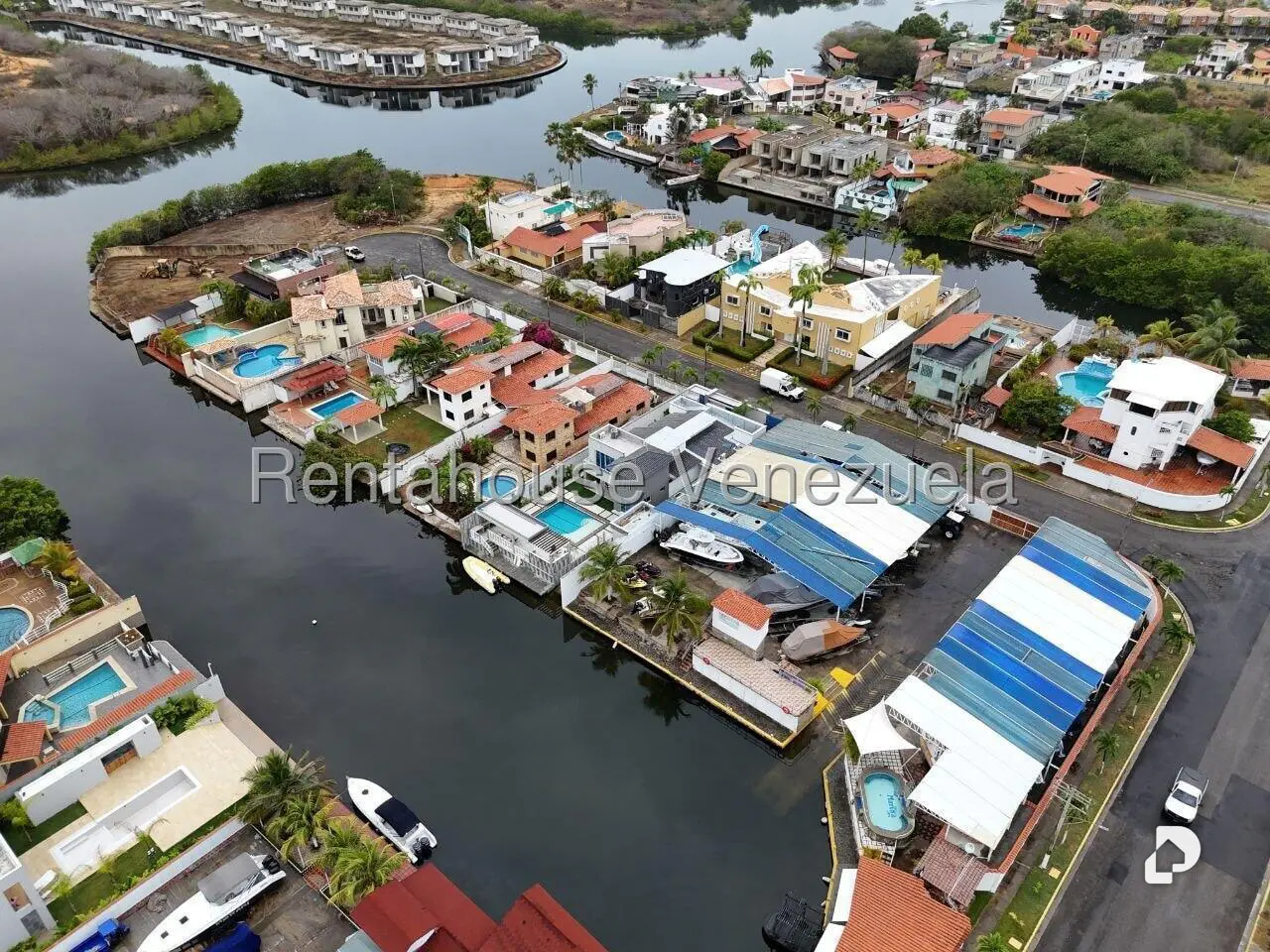 Casa en Puerto Encantado, Higuerote