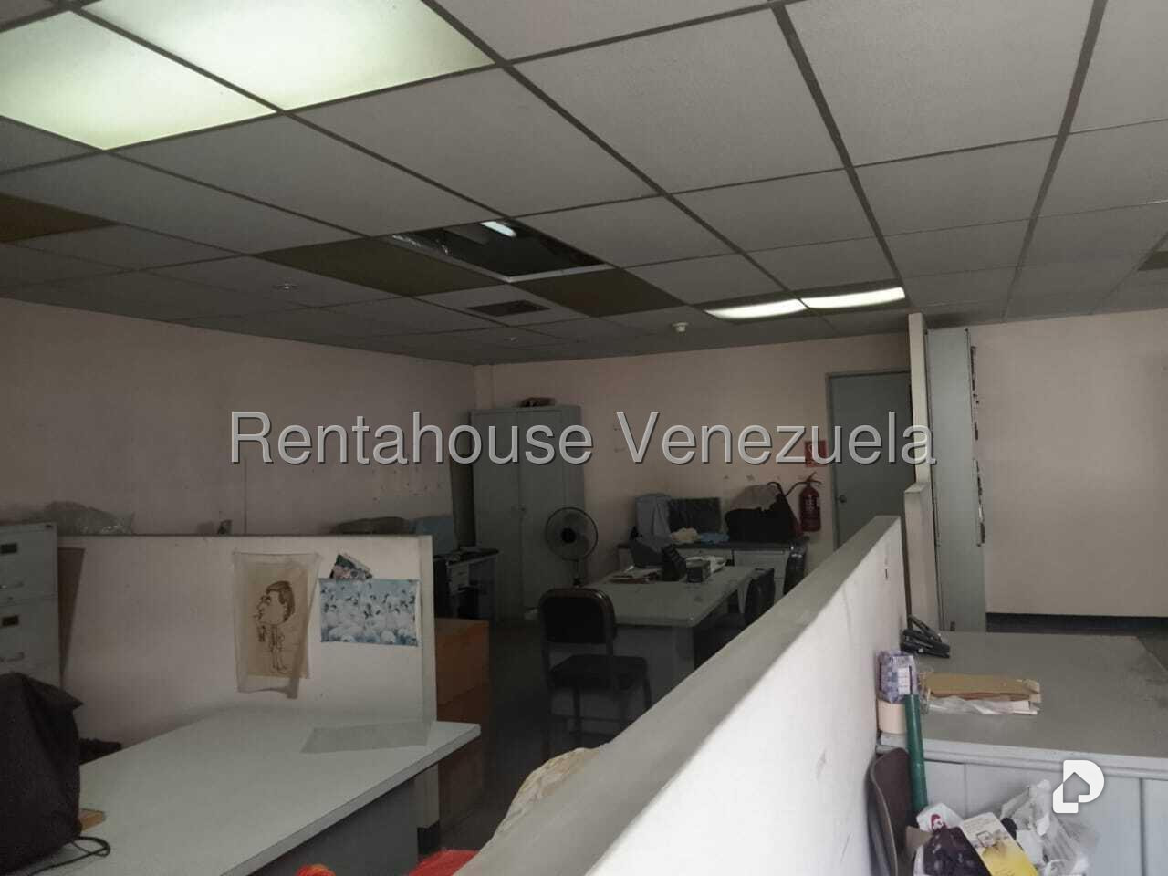 Local comercial en Parroquia Altagracia, Caracas – 27