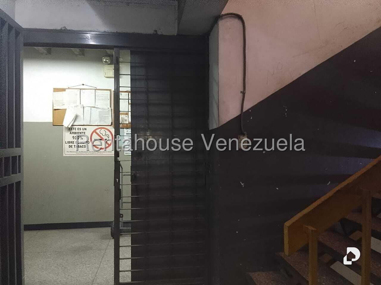 Local comercial en Parroquia Altagracia, Caracas – 7