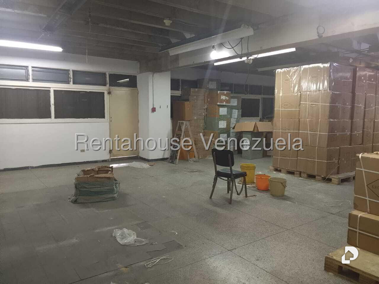 Local comercial en Parroquia Altagracia, Caracas – 30