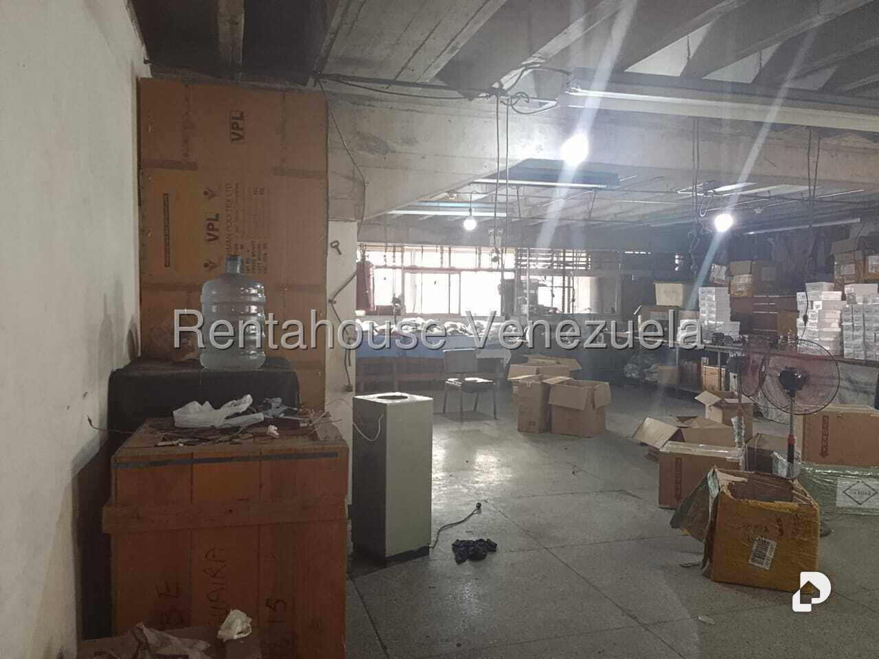 Local comercial en Parroquia Altagracia, Caracas – 14