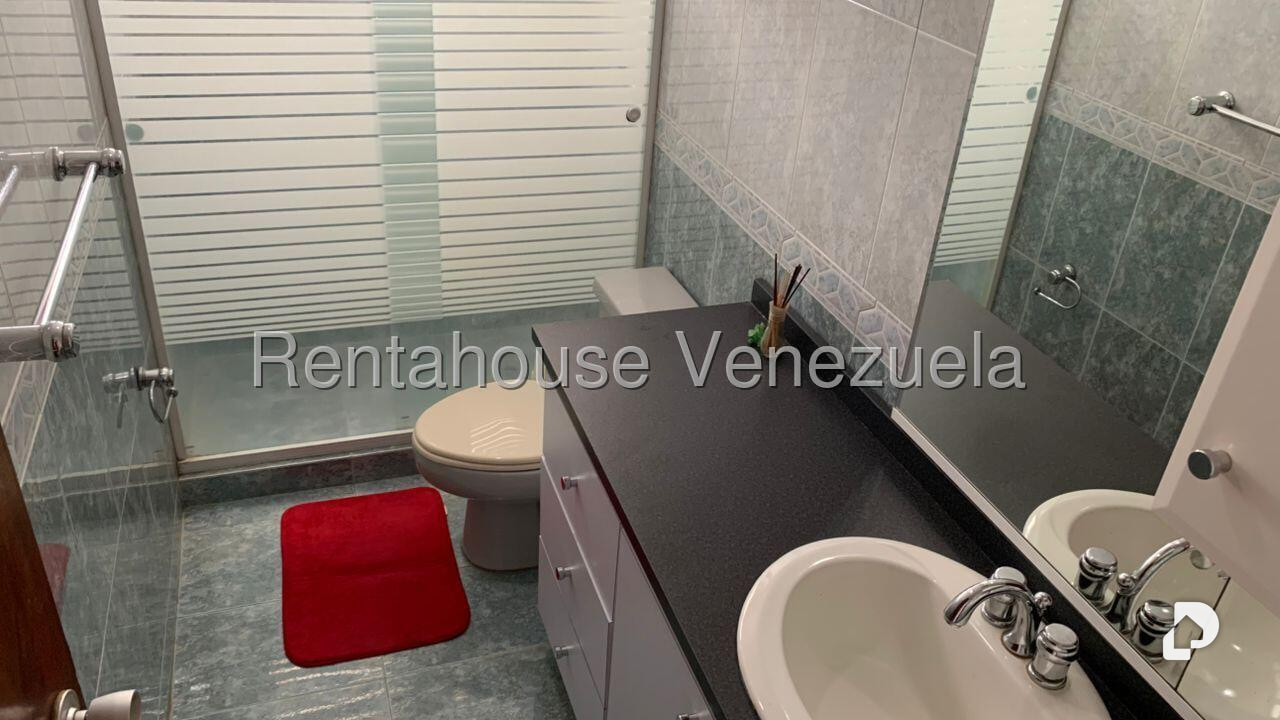 Apartamento en Colinas de La California, Caracas