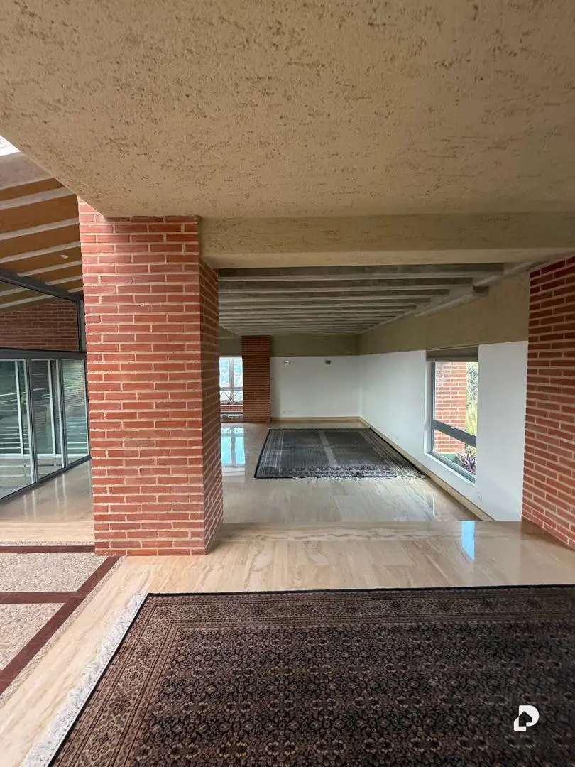 Apartamento en Oripoto, Caracas – 10