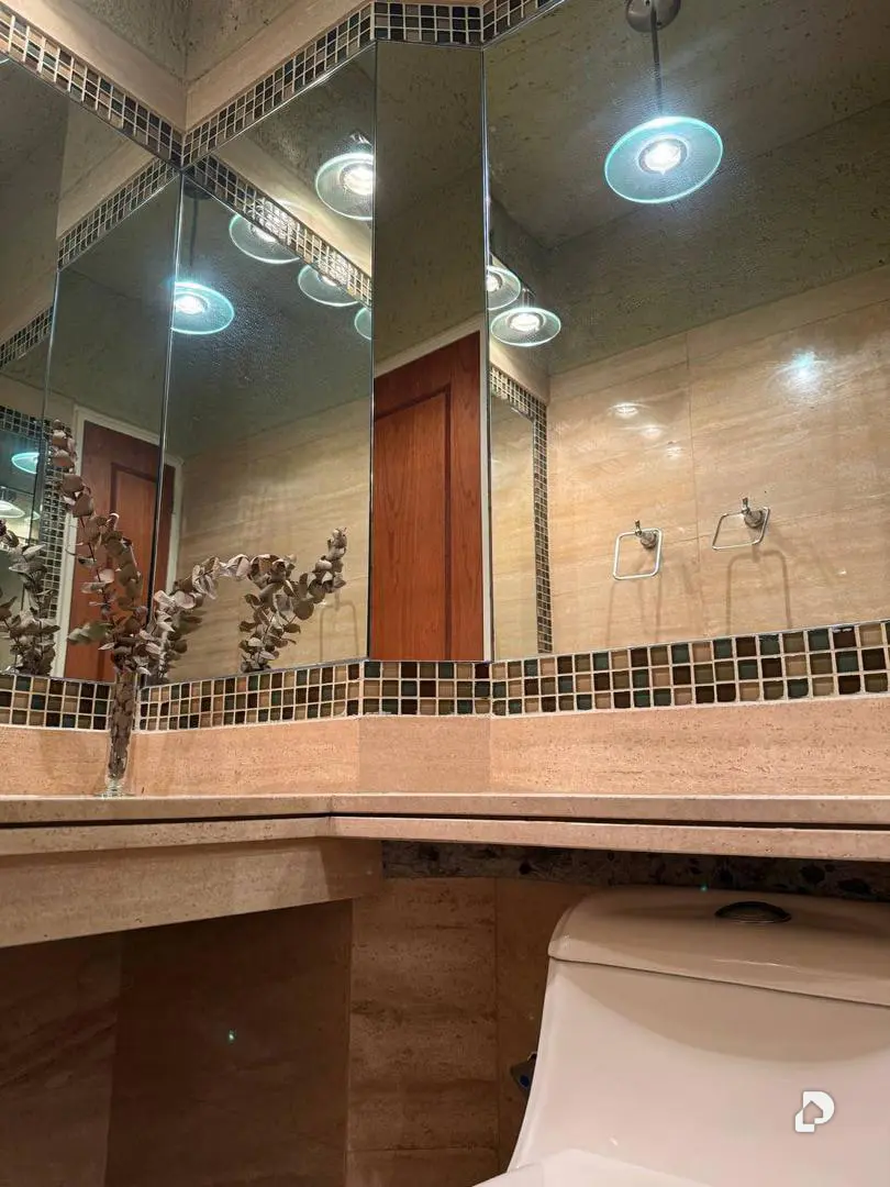 Apartamento en Oripoto, Caracas – 18