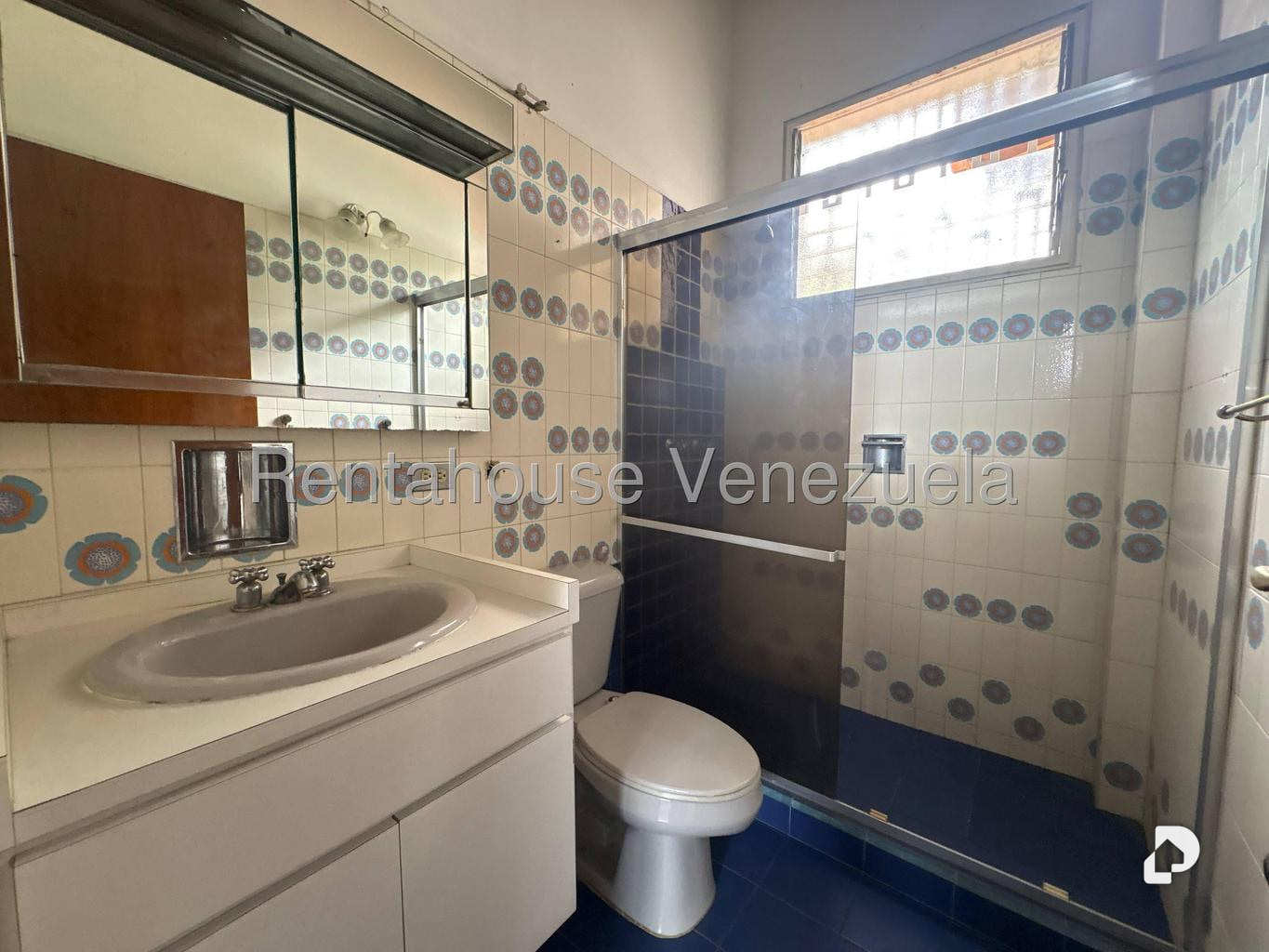 Casa en La Trinidad, Caracas – 26