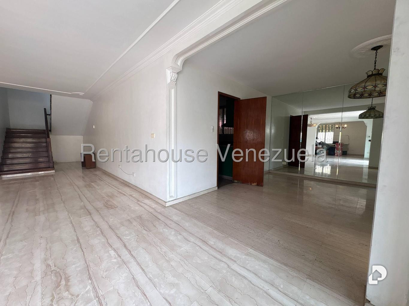 Casa en La Trinidad, Caracas – 3