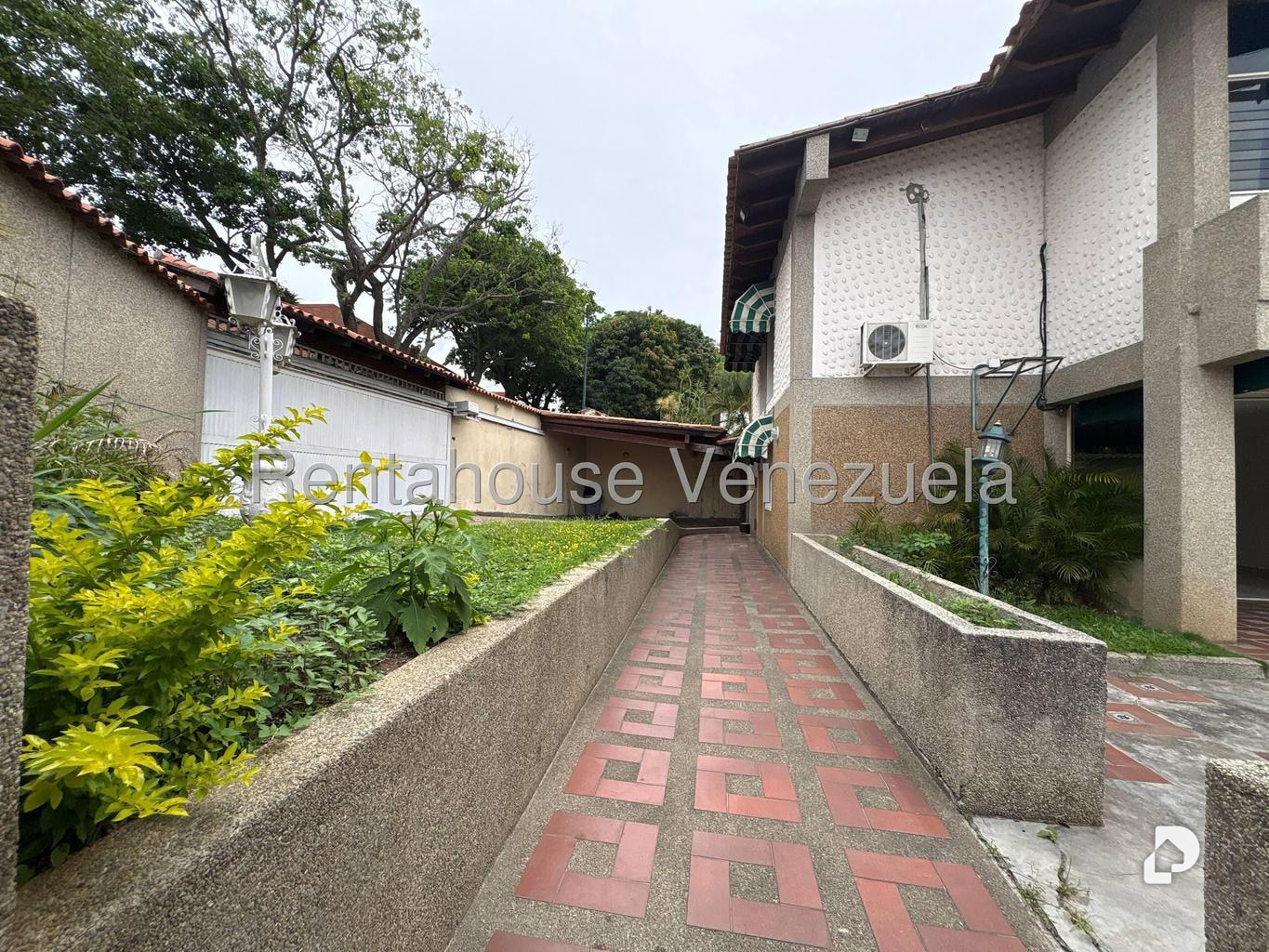 Casa en La Trinidad, Caracas – 17