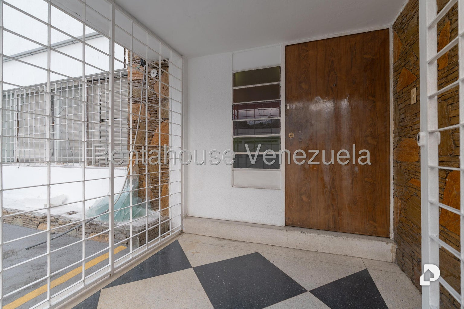Local comercial en Chuao, Caracas