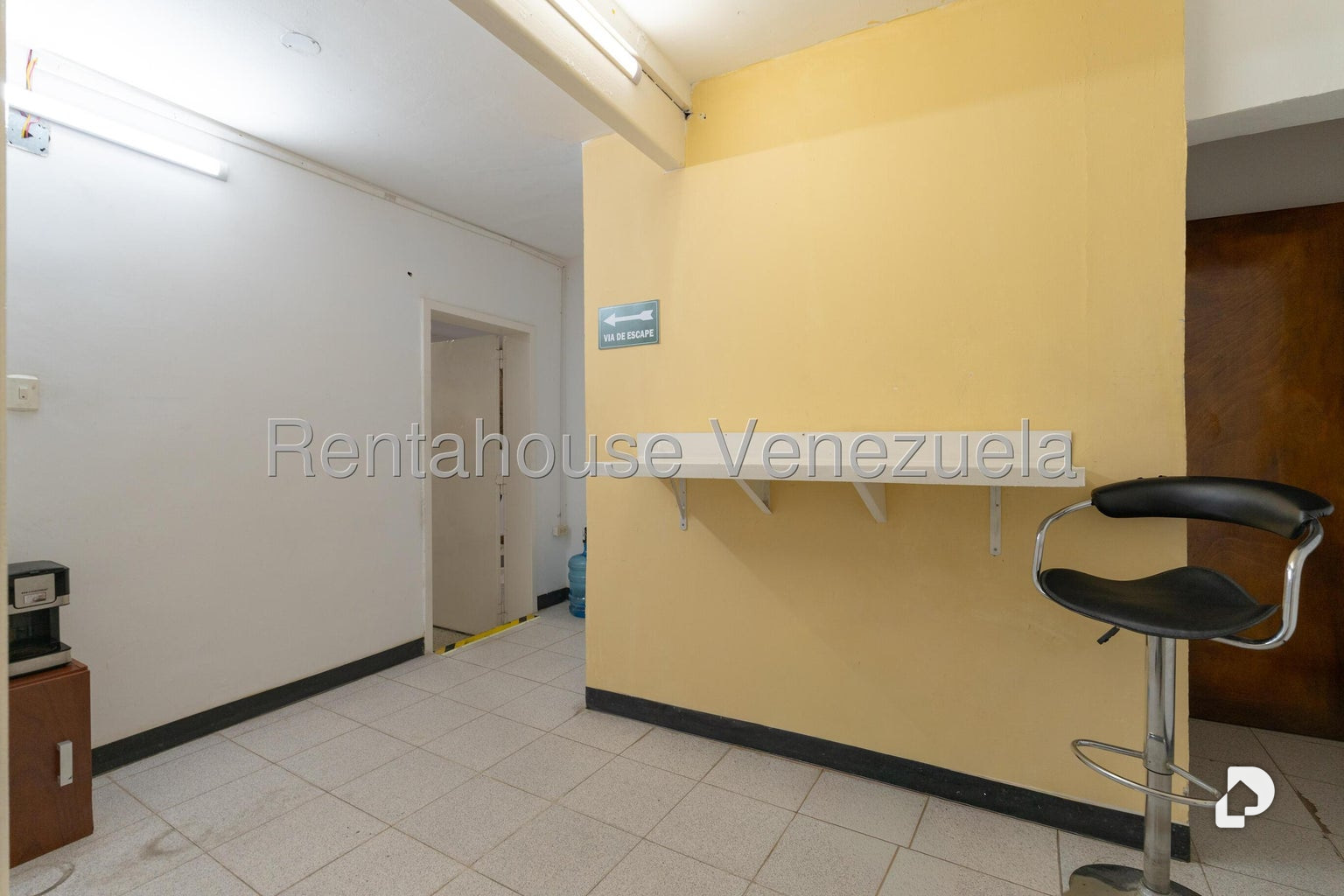 Local comercial en Chuao, Caracas
