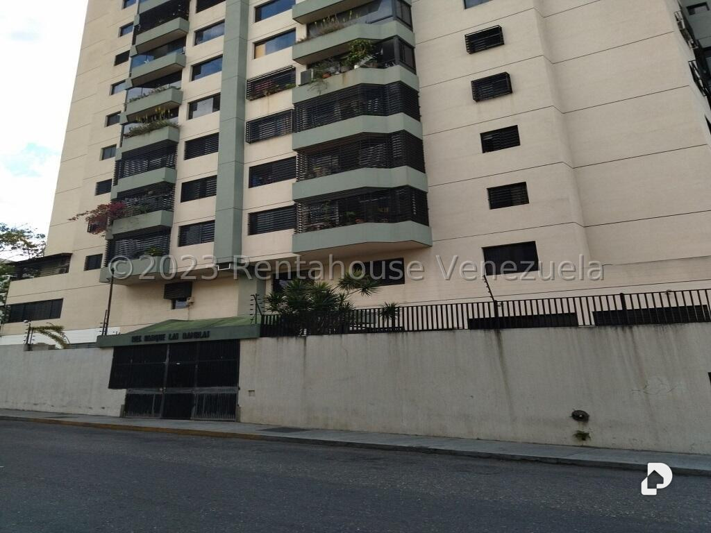 Apartamento en Los Rosales, Caracas – 2