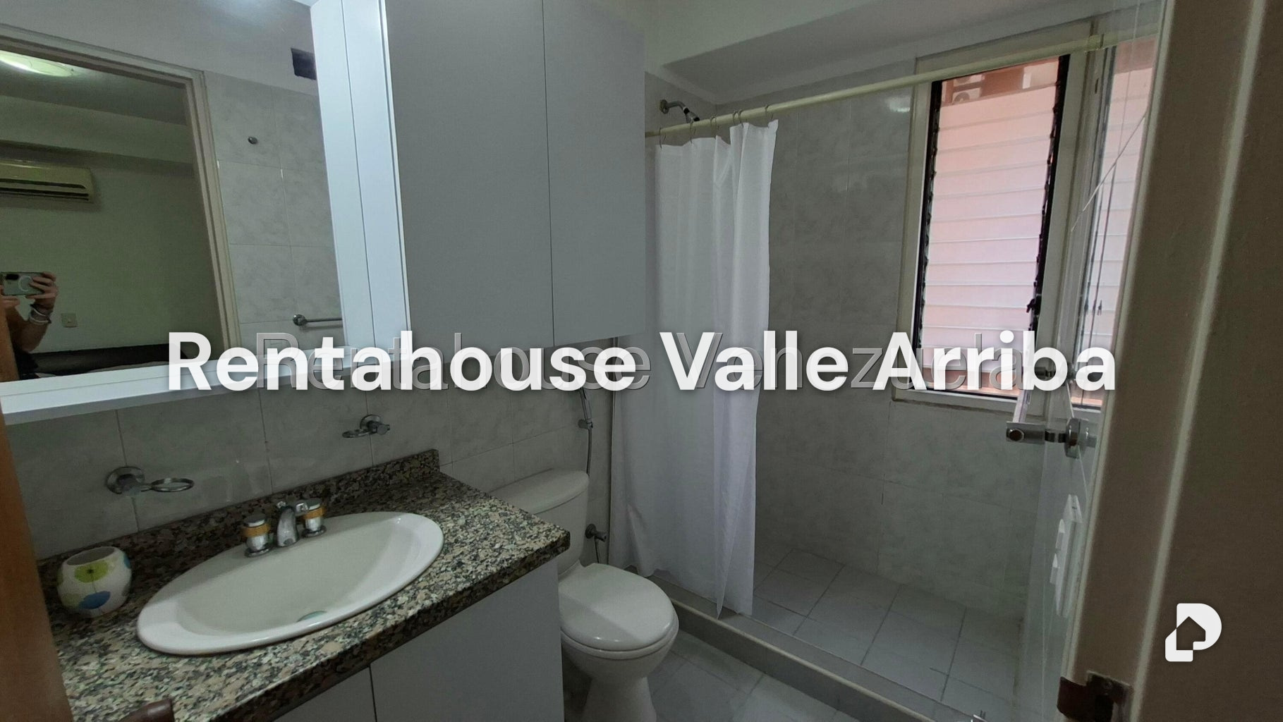 Apartment in El Rosal, Caracas – 20