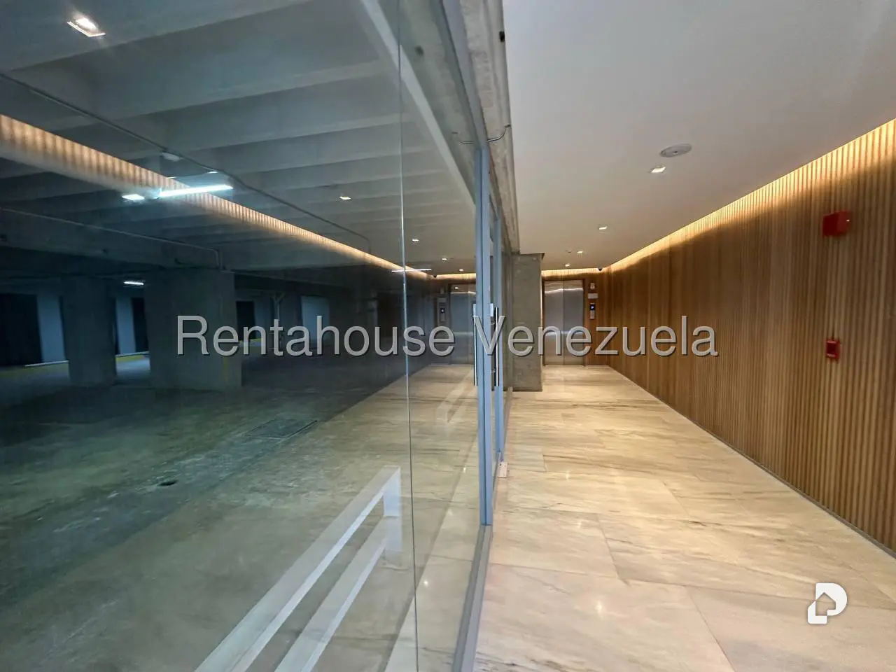 Apartamento en Alto Hatillo, Caracas – 23