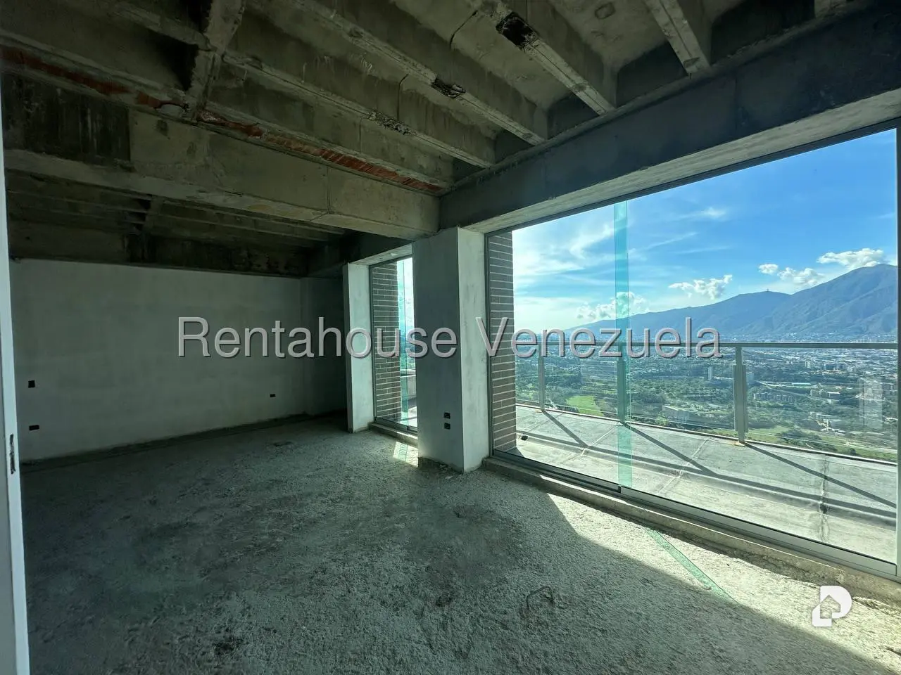 Apartamento en Alto Hatillo, Caracas – 9