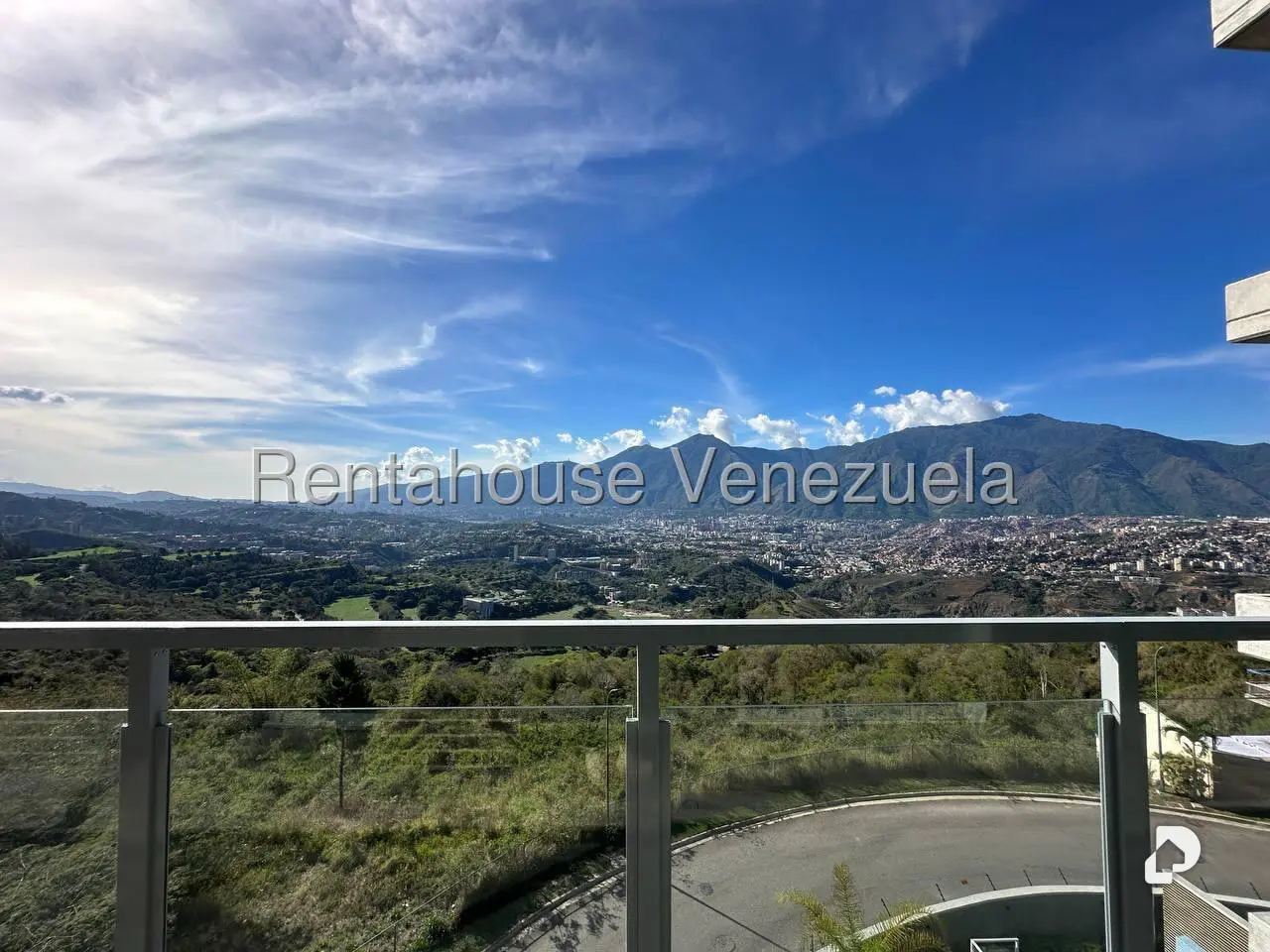 Apartamento en Alto Hatillo, Caracas – 15