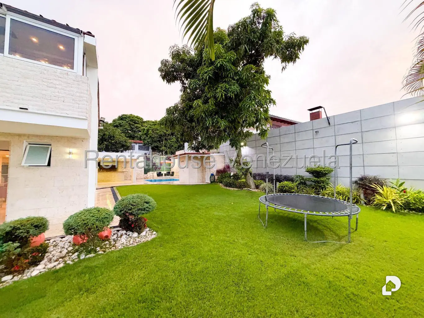 Casa en Santa Inés, Caracas – 5