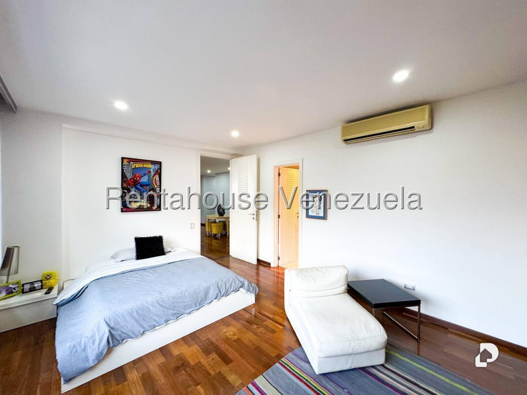 Apartment in Colinas de Valle Arriba, Caracas – 28
