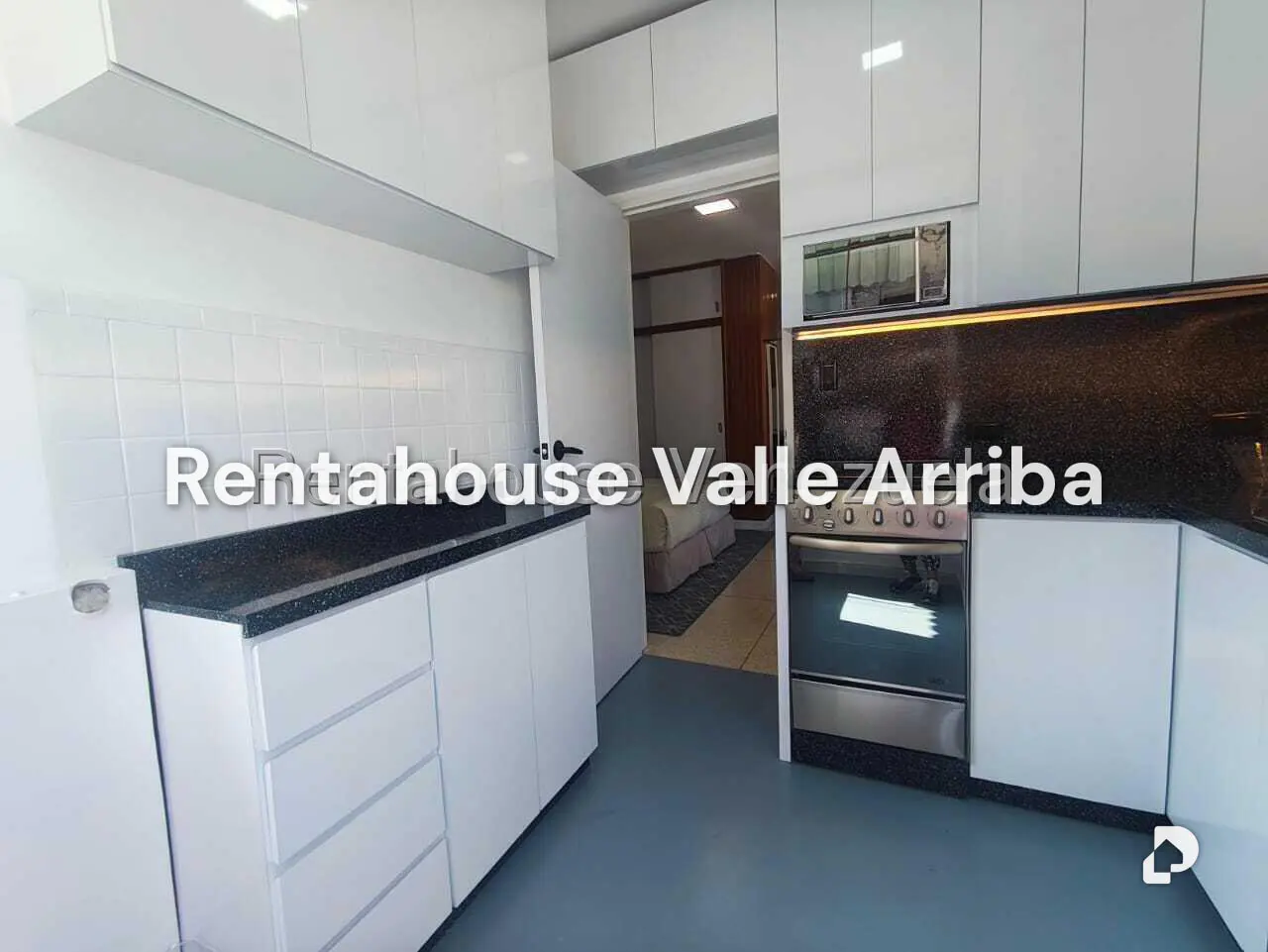 Apartamento en Los Palos Grandes, Caracas – 21
