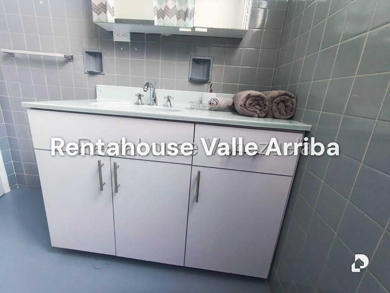 Apartamento en Los Palos Grandes, Caracas – 26
