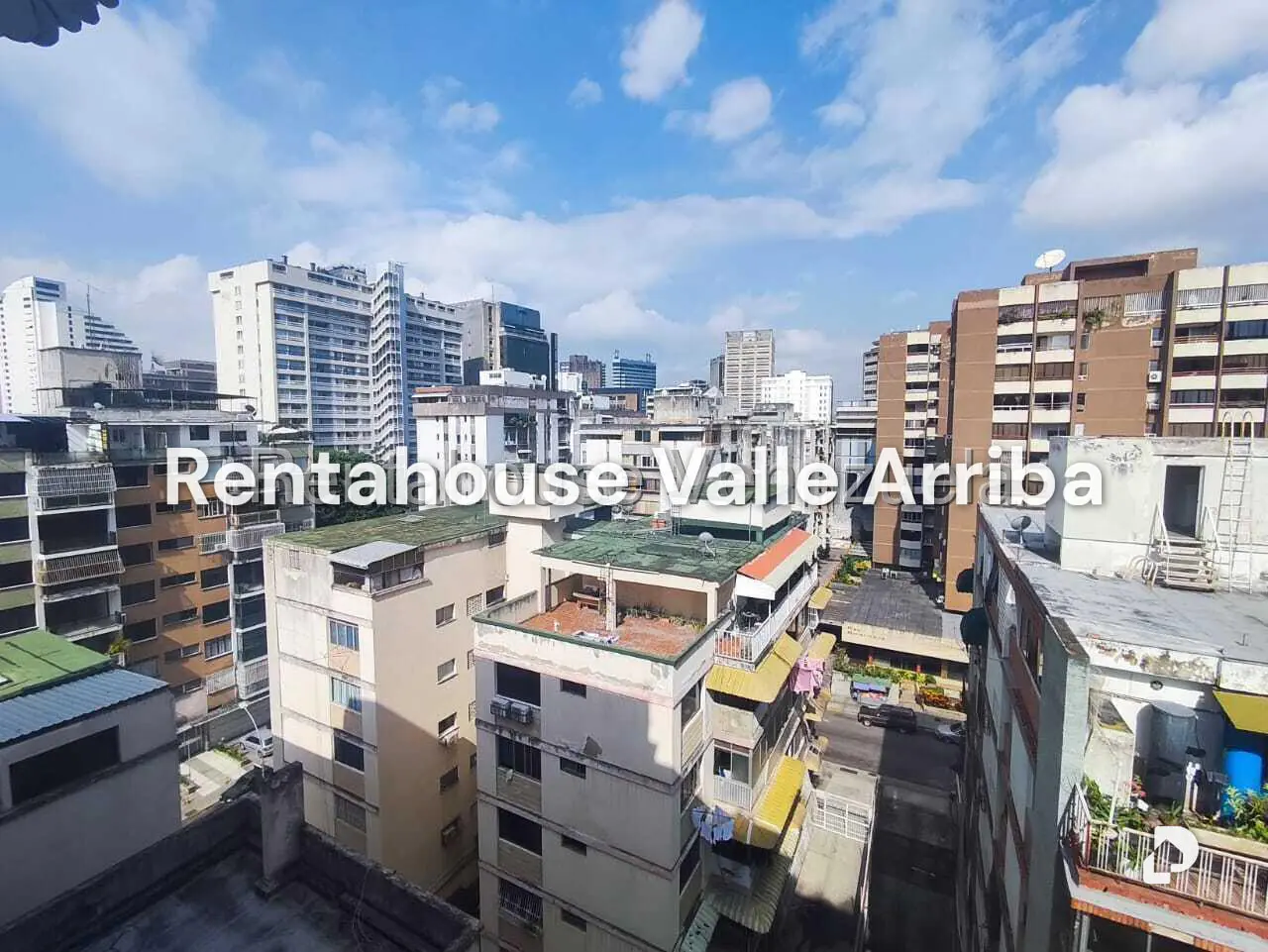 Apartamento en Los Palos Grandes, Caracas – 17