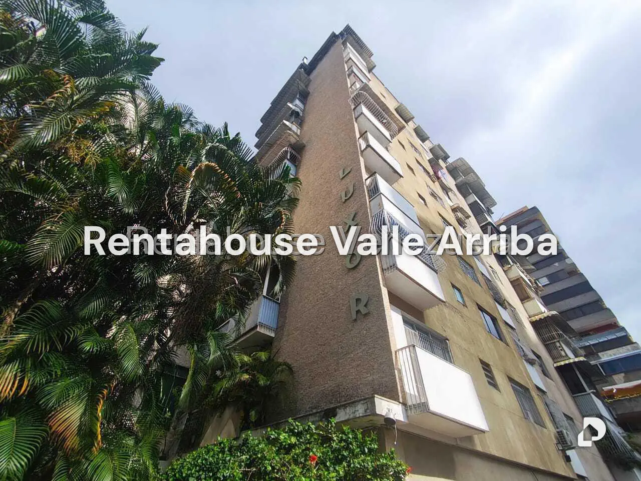 Apartamento en Los Palos Grandes, Caracas – 1