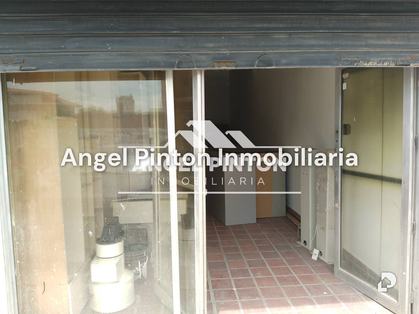 Local comercial en Santa Rita, Maracaibo – 1