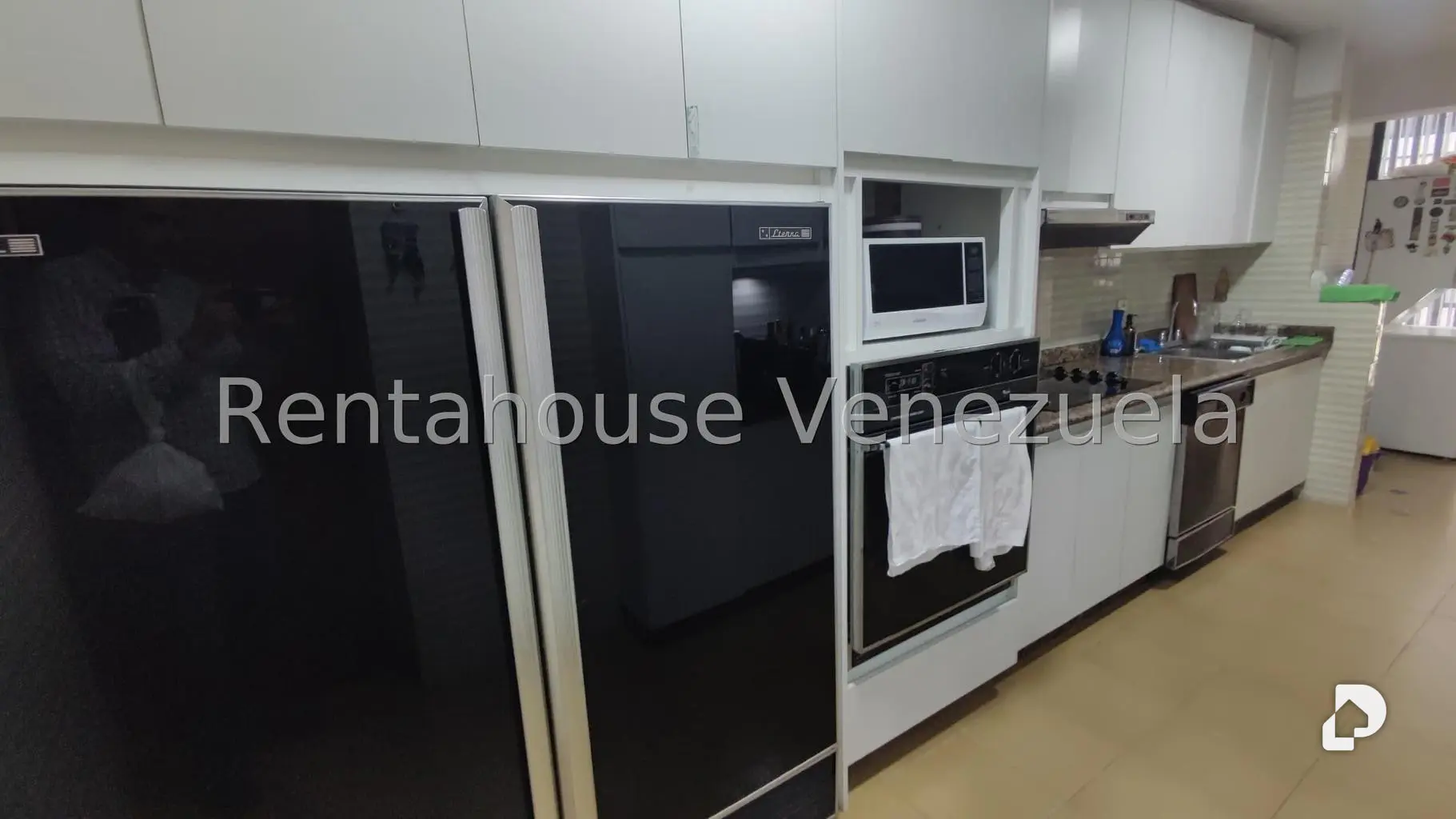 Apartamento en Los Samanes, Caracas – 13